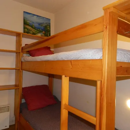 Coin Nuit Avec Terrasse Et Parking Privatif A - Fr-1-251-900