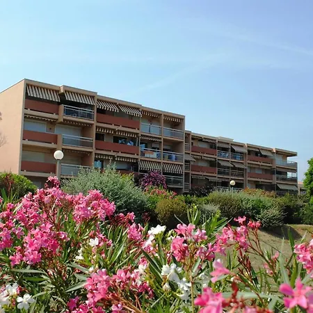 Coin Nuit Avec Terrasse Et Parking Privatif A - Fr-1-251-900 Apartman